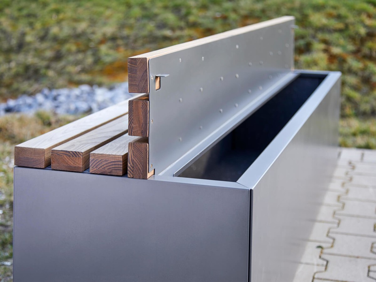 Gartenbank mit Stauraum | individuell nach Maß
