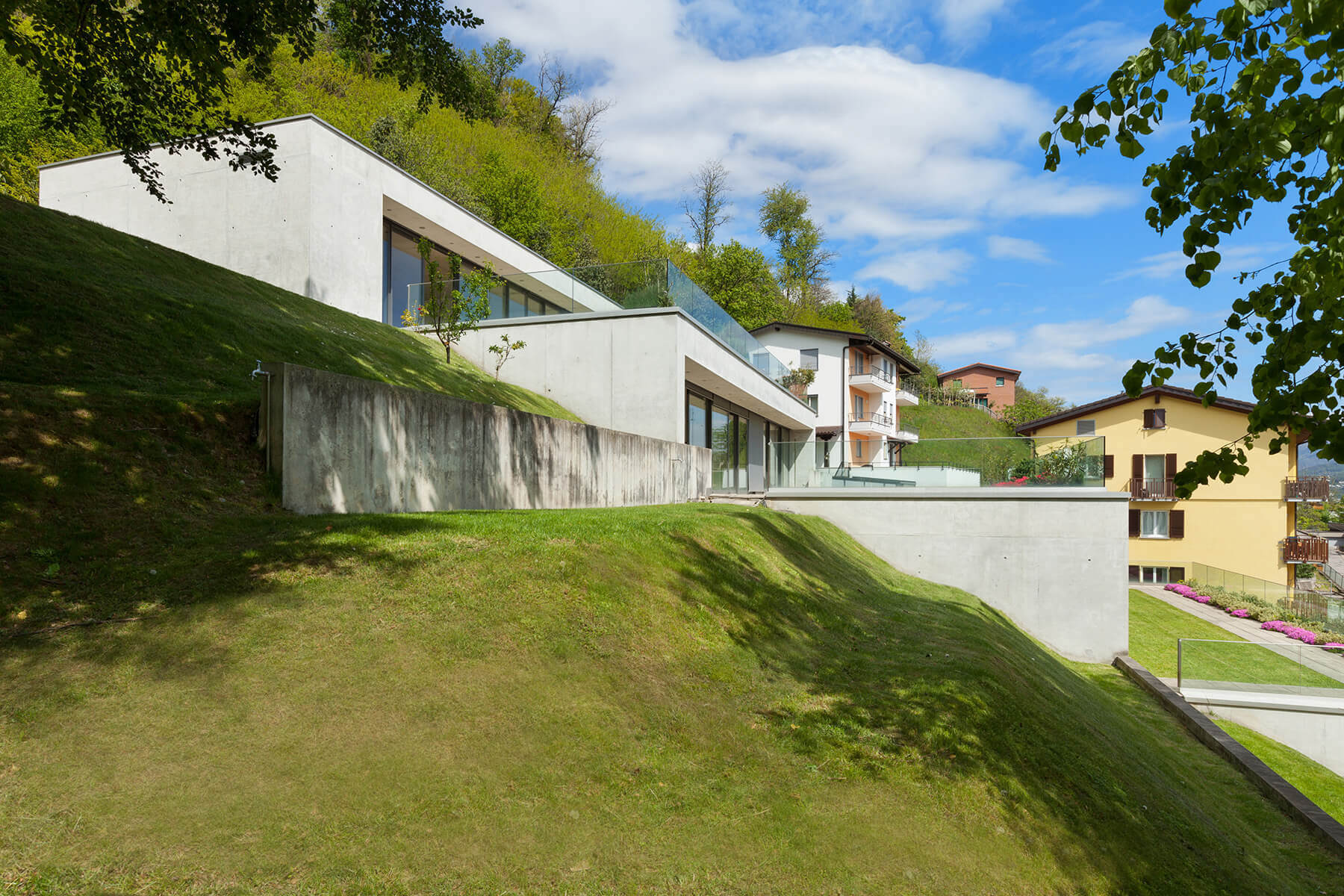 Glasgeländer CLIP ideal für Dachterrasse & Balkon - moderne Optik & Aufmachung