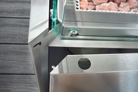 Detailansicht Feuerstelle Flameo mit verschlossenem Fach für die Gasflasche