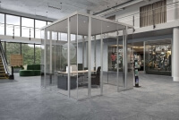 Raum-in-Raum-System als Pop-Up Store in einem Einkaufszentrum