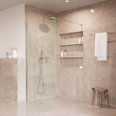 Walk-In-Dusche mit einem Klemmprofil und einer Stabilisationsstange