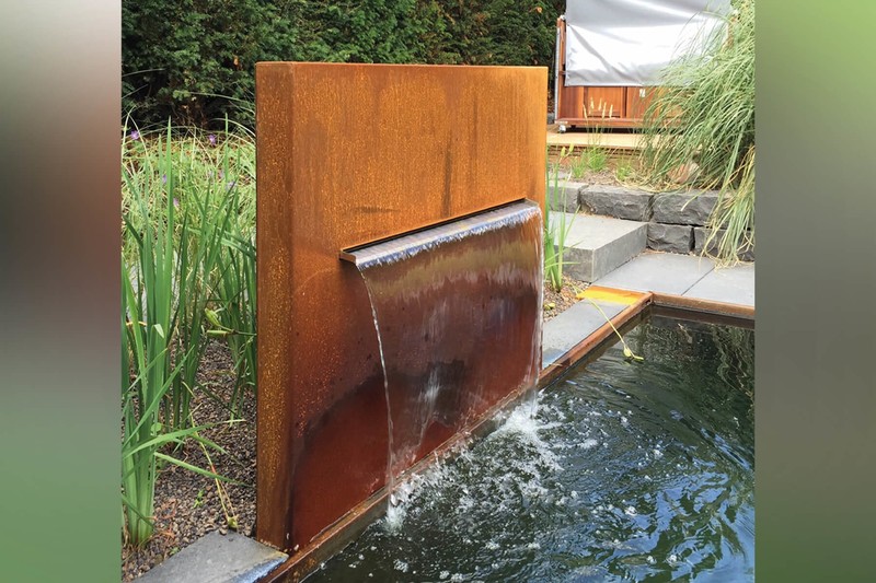 Cortenstahl Wasserbrunnen