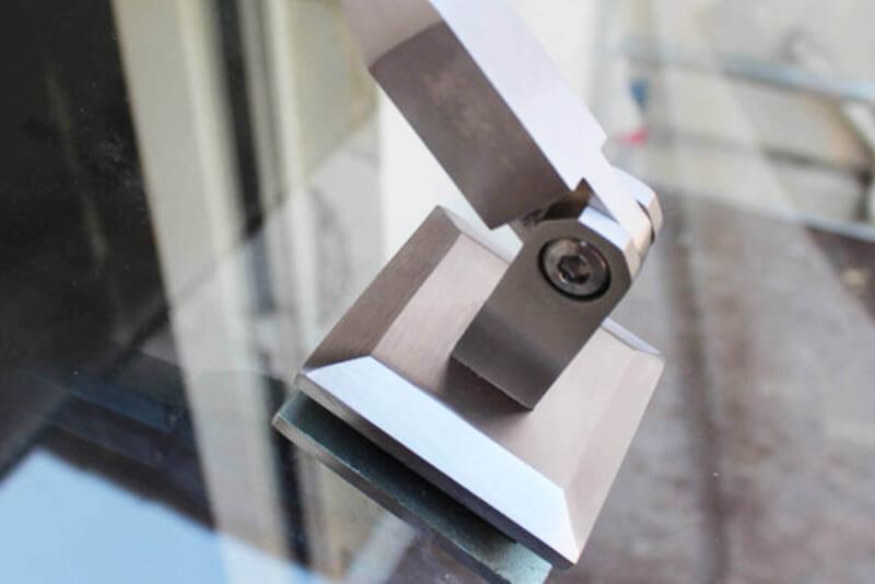 Eckige Halter Bogenvordach aus Glas