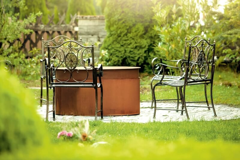 Feuerschale im runden Design in Cortenstahl