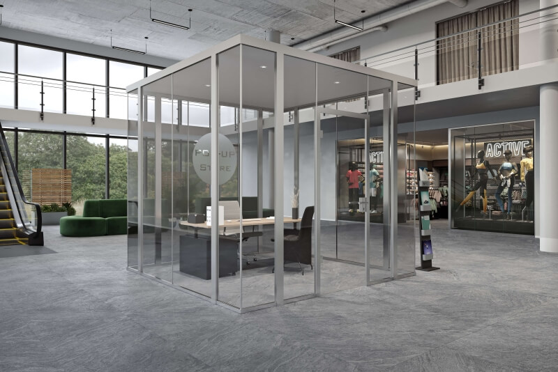 Raum-in-Raum-System als Pop-Up Store in einem Einkaufszentrum