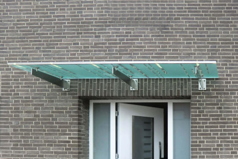 Spada Glasvordach mit Muster