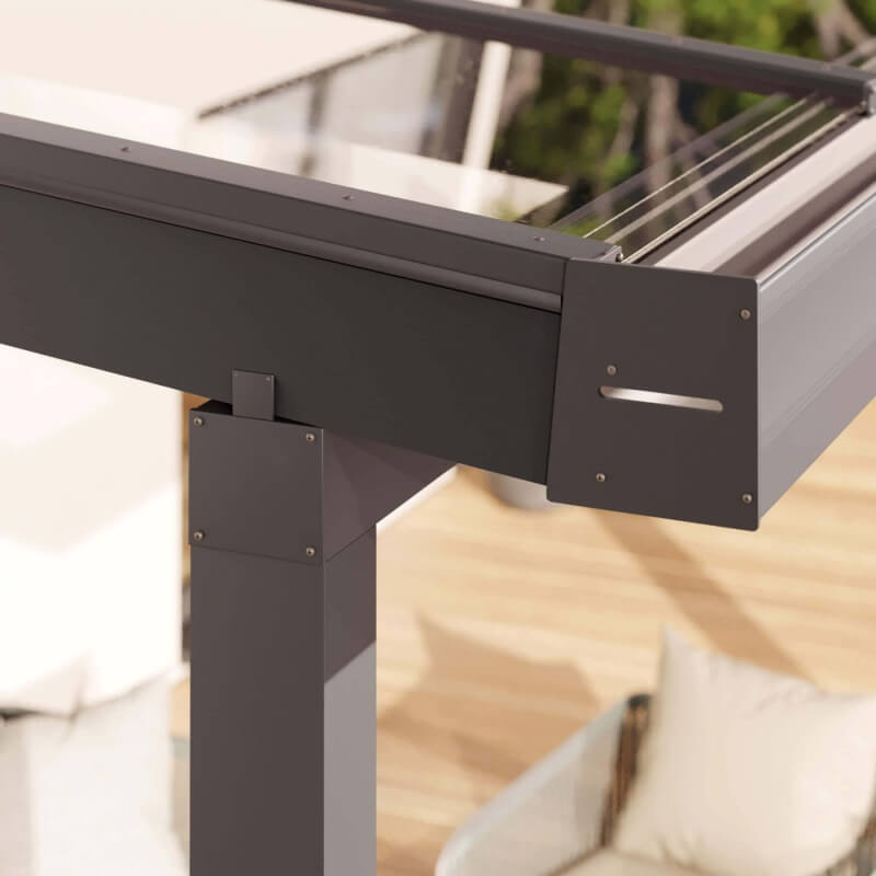 Terrassenüberdachung mit Dachüberstand und Regenrinne