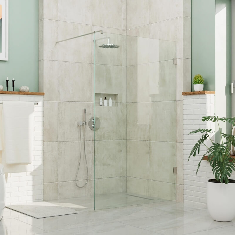 Walk-In-Dusche mit Klarglas